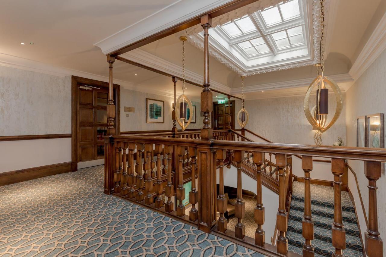 Western House Hotel At Ayr Racecourse 외부 사진