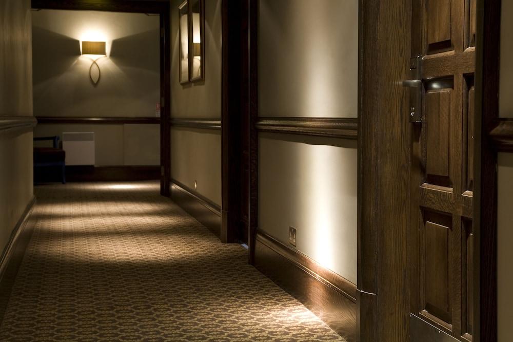 Western House Hotel At Ayr Racecourse 외부 사진